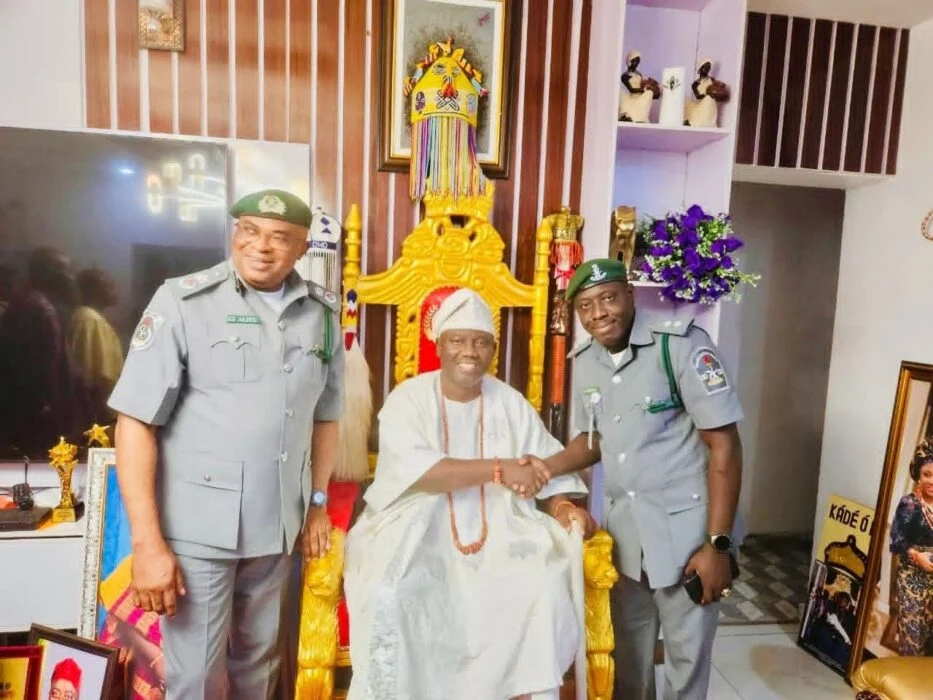 PICTORIAL: Oyo/Osun Customs Comptroller Visits Oyo Monarchs To Strengthen Ties