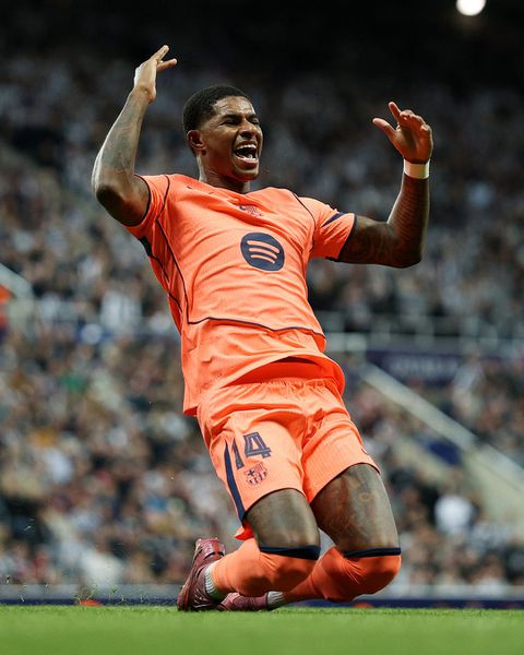 Marcus Rashford scoring against Newcastle