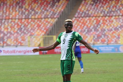 Victor Osimhen Profile, Age, Salary, Net Worth, Girlfriend, House, Cars, Pictures, Latest News, Transfer News