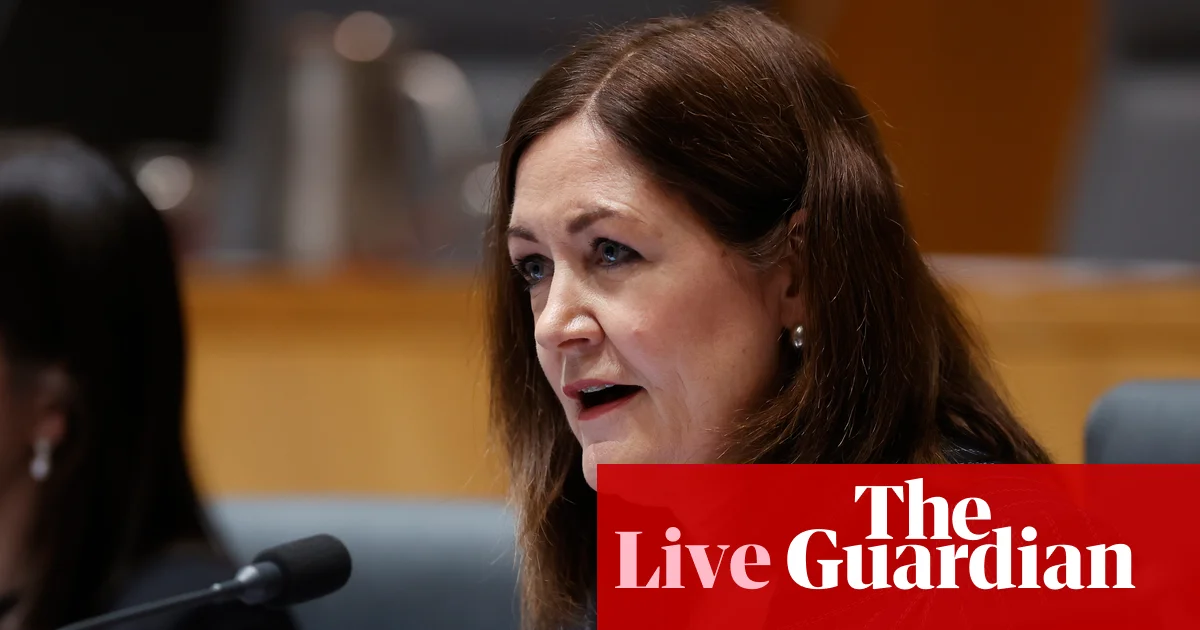 Australia politics live: Coalition to move motion calling for Senate inquiry into Optus triple zero outage