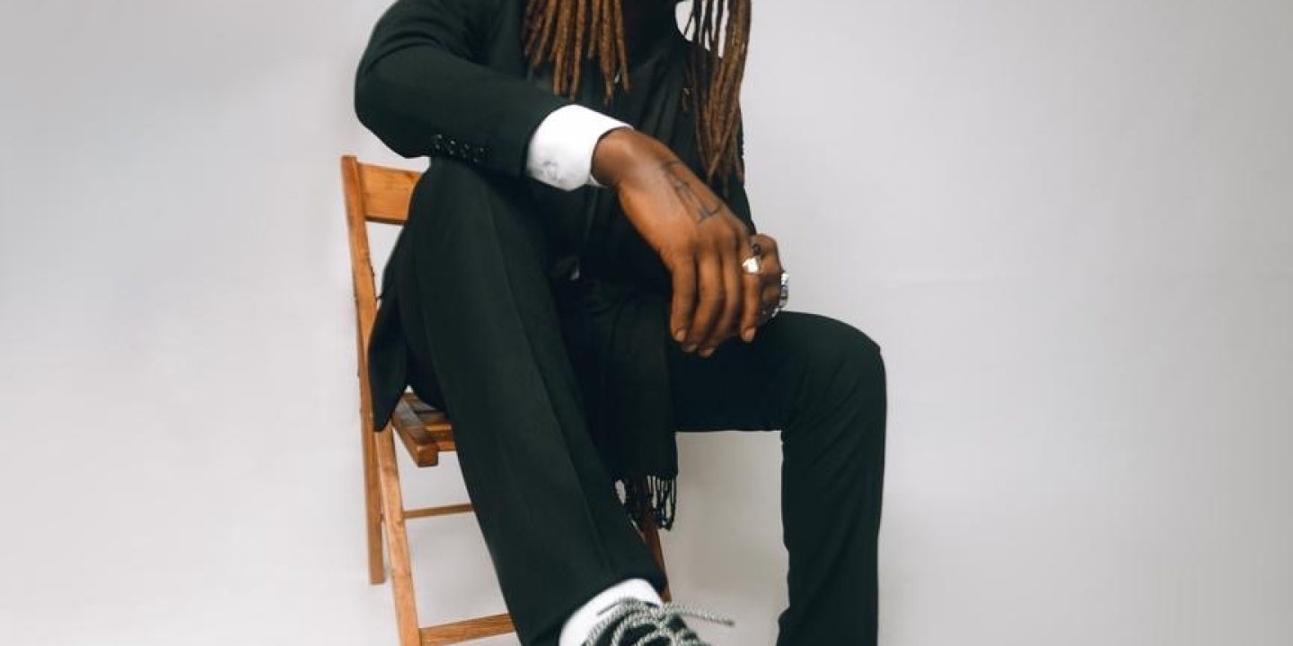 De Gold Returns With Ebelebe