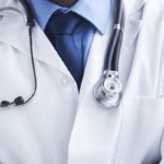 Stop favouring doctors above other health professionals, pharmacists urge FG