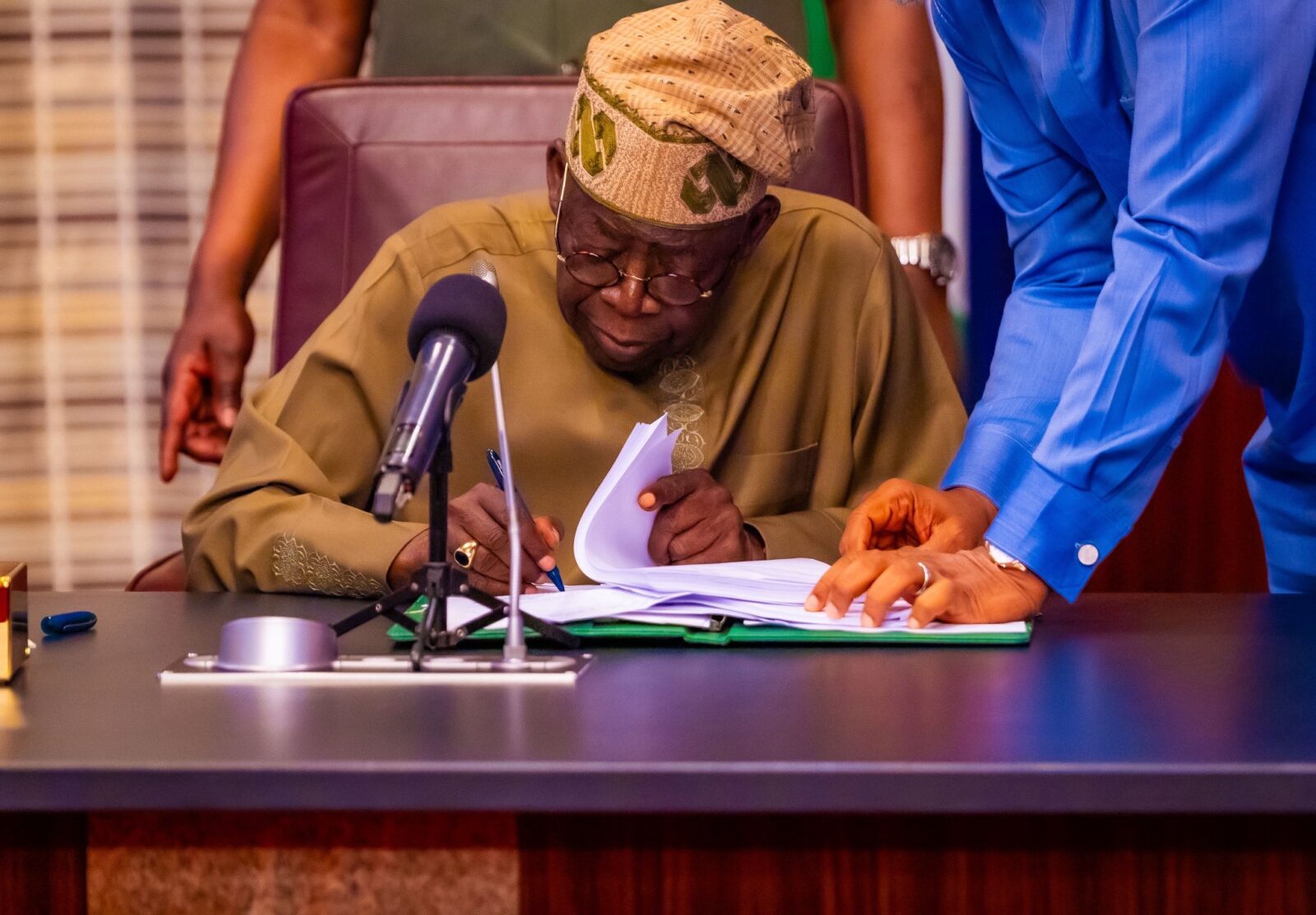 Tinubu slashes presidential pardon list amid public backlash