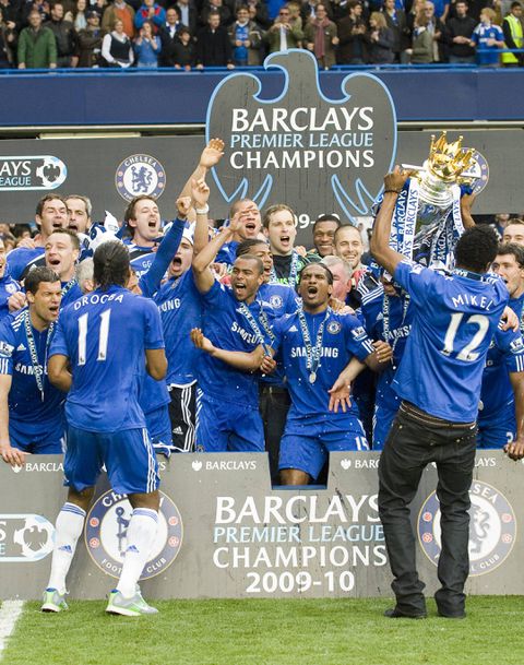 Mikel John Obi celebrates Chelsea's Premier League win in 2010 |Pulsesports.ng