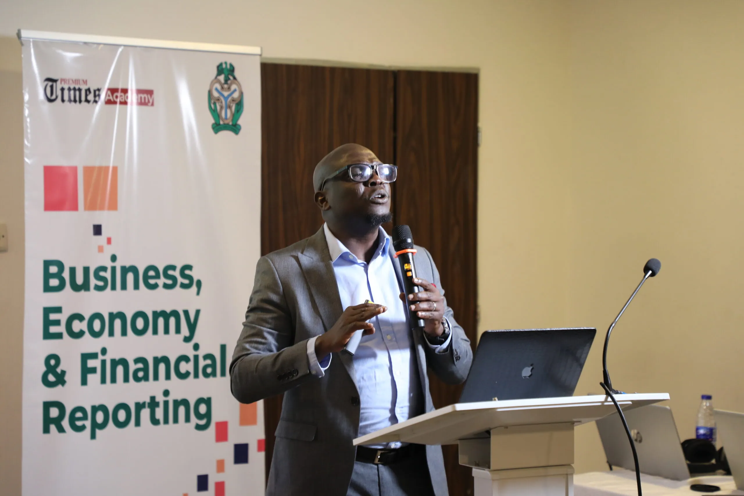 David Ajikobi, the editor of Africa Check during the training [PHOTO CREDIT: PREMIUM TIMES]