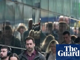 Downing Street vows to force employment rights bill through Lords