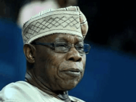 PDP leaders, ex-governors, hold secret meeting with Obasanjo