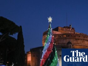 ‘What is going on here?’ Meloni celebrated at Italy’s far-right Atreju Christmas festival